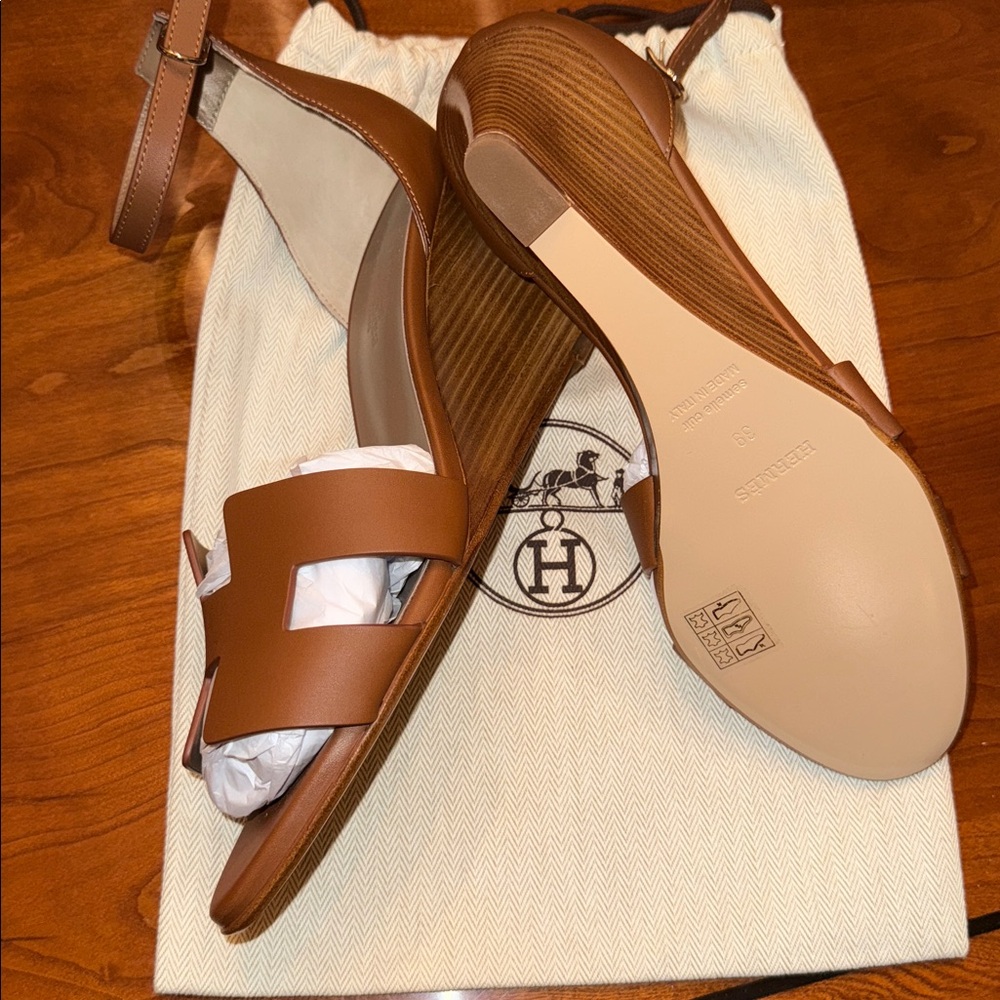 Hermes Legend Sandals - Picture 4 of 8